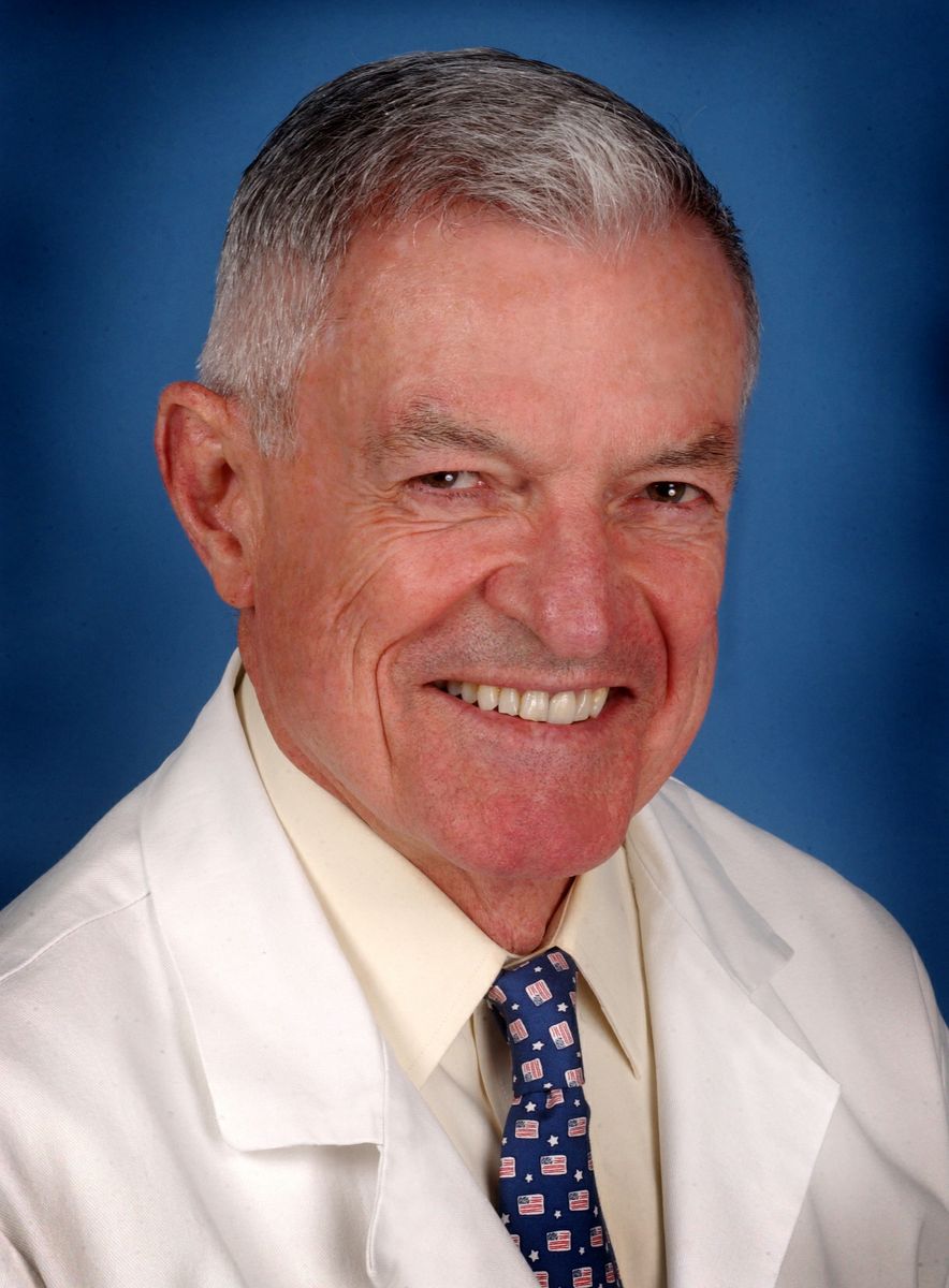 Dr. Timothy Miller honored for service to veterans in UCLA Operation