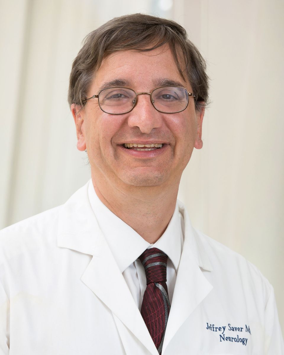 Dr. Jeffrey Saver wins Soriano Award UCLA