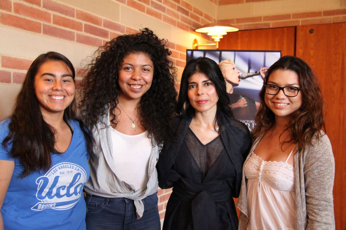 Ely Guerra (third from the left) and students