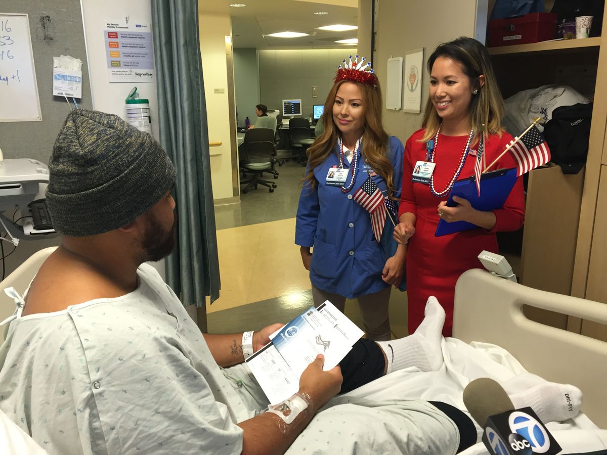 Sam Tupua with Vita Depolito and Regina Nannos