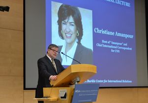 Judea Pearl at the podium