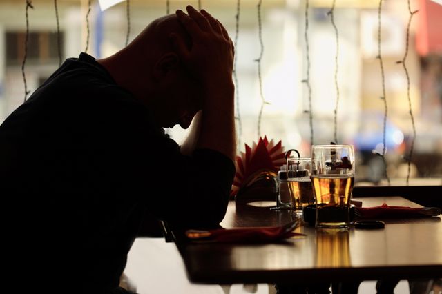 Alcohol suicide link