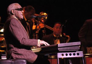 Ray_Charles_FIJM_2003