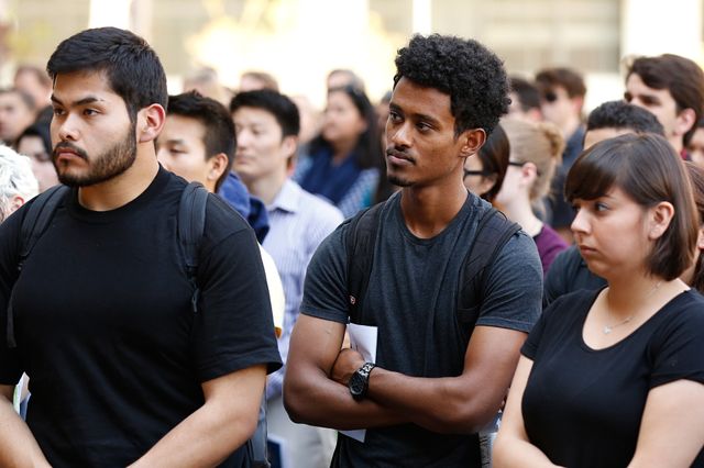 Mourners at Court of Sciences