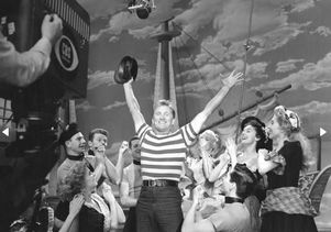 Kirk Douglas-20,000 Leaugues 2