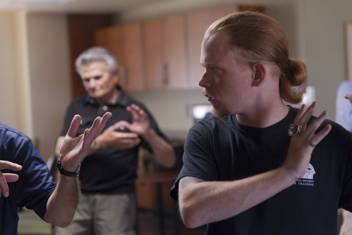 A tai chi/qi gong class