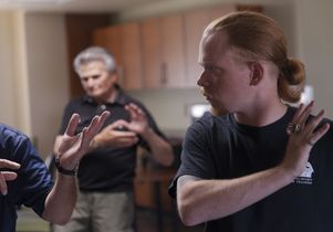 A tai chi/qi gong class