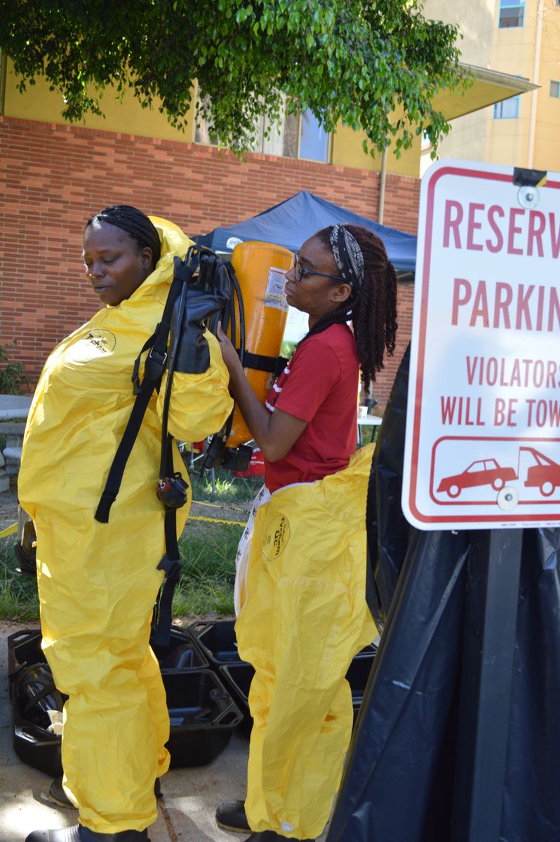 Trainees in a course led by UCLA LOSH