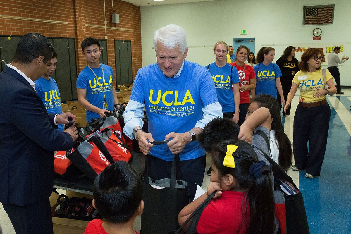 Chancellor Block at Volunteer Day 2016