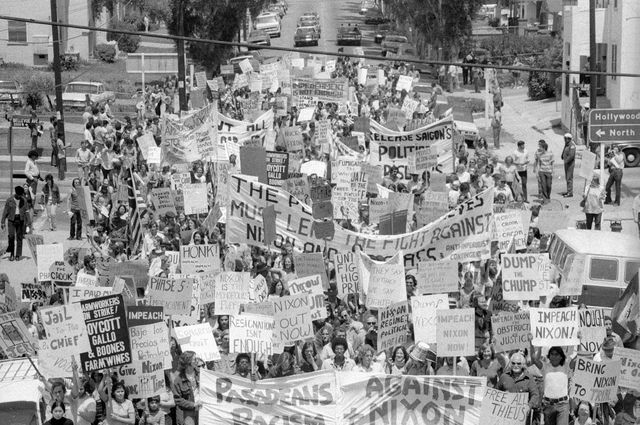 Protesting Richard Nixon