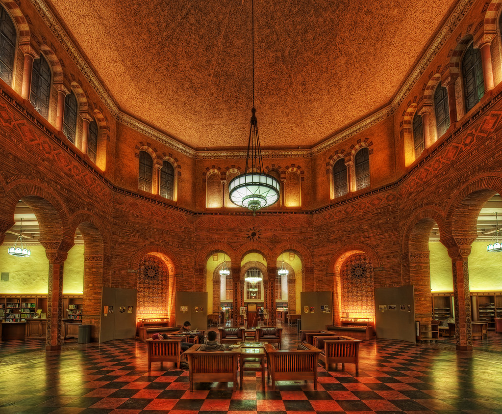 Powell Library rotunda