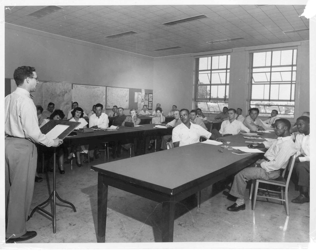 Steel workers attend workshop 