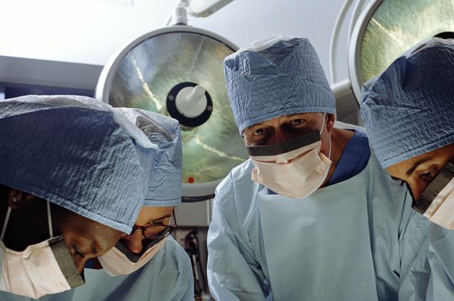 UCLA surgeons