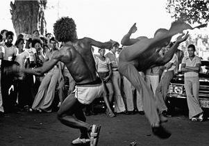 Dança da Capoeira II