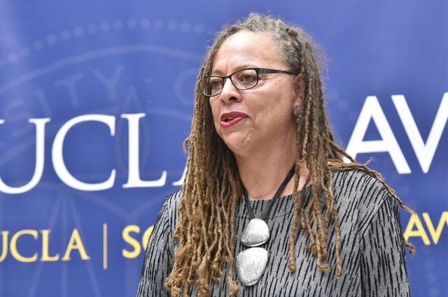 Cheryl Harris receives UCLA School of Law’s top honor for teaching | UCLA