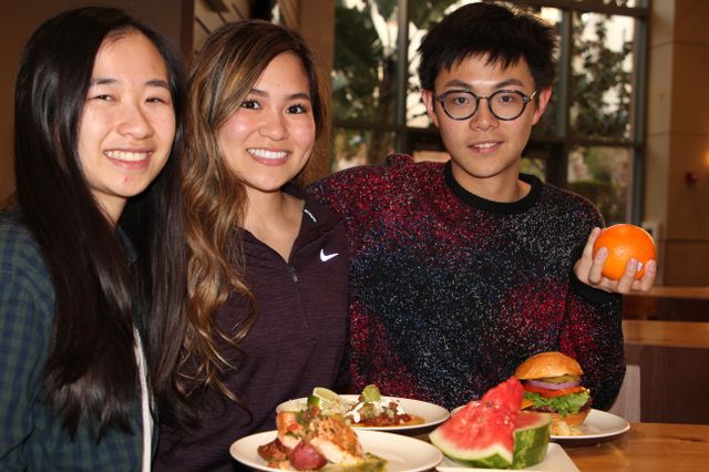 Shelly Dieu, Jasmine Fong and Shiyu Ji