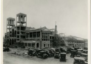 Royce Hall construction