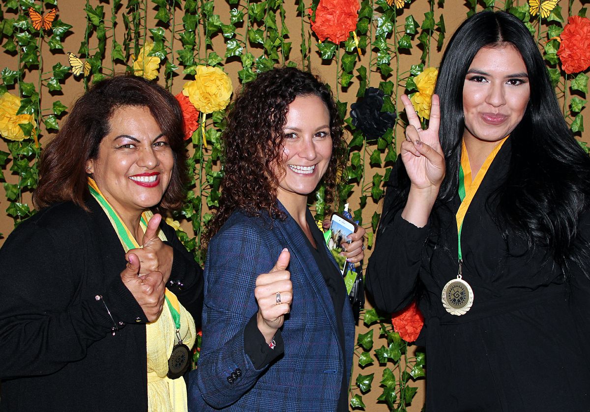 Zuma Sharpe, Llanet Martín and Dana Herrera