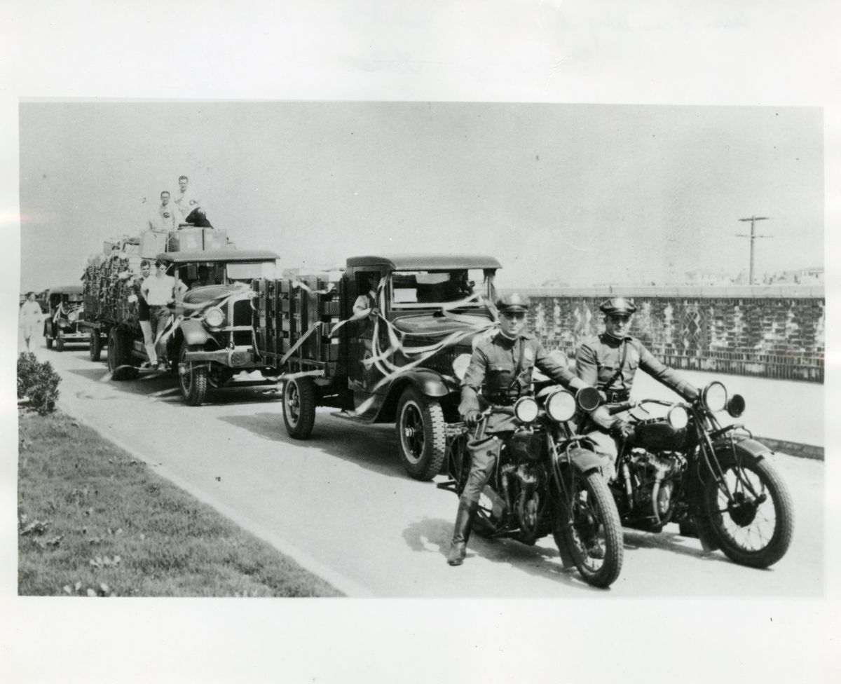 Moving Day motorcade 1929 