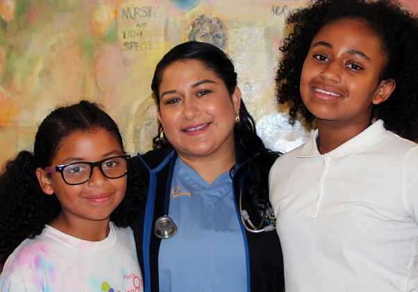 Jessica Chavez and daughters