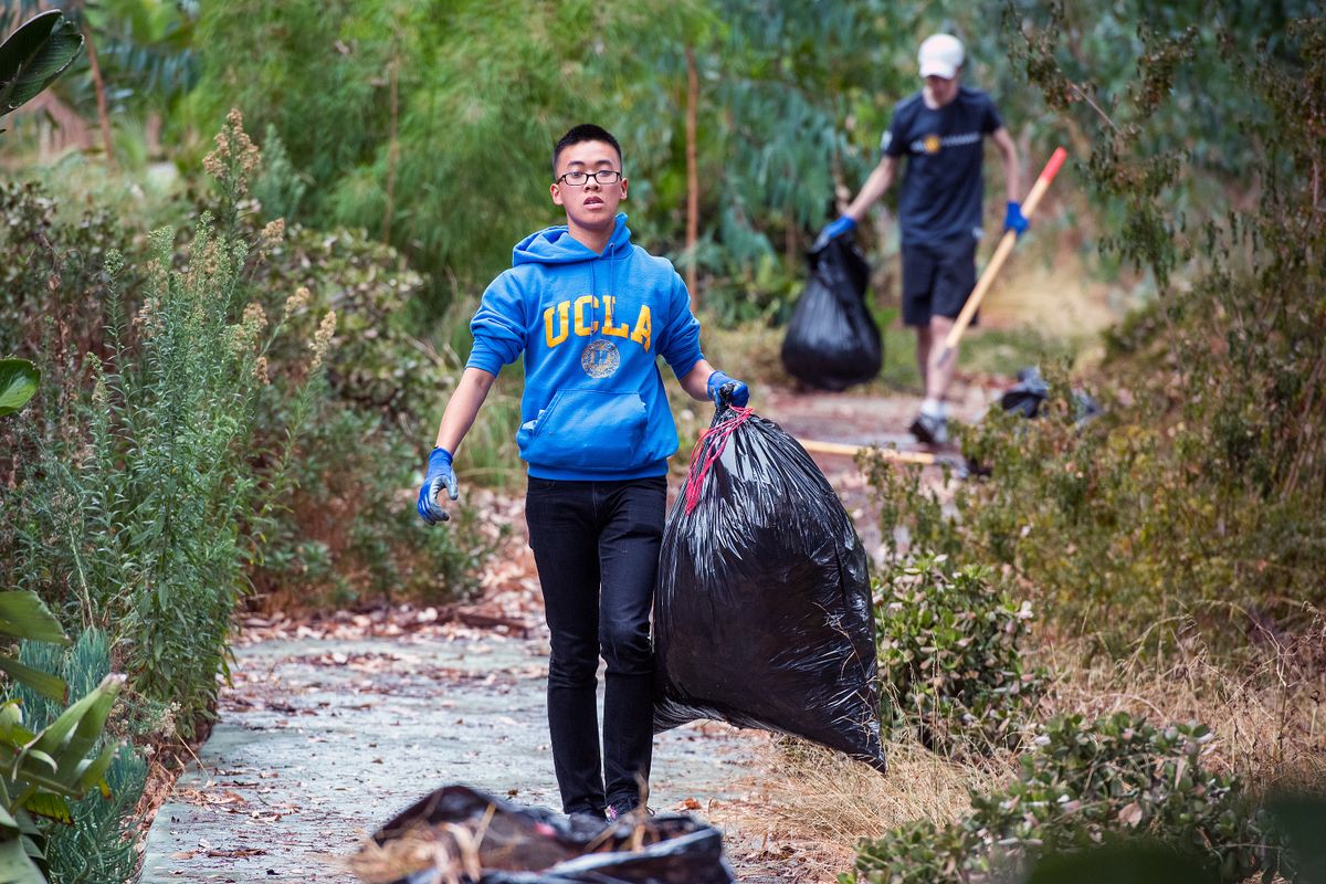 UCLA Volunteer Day 2019