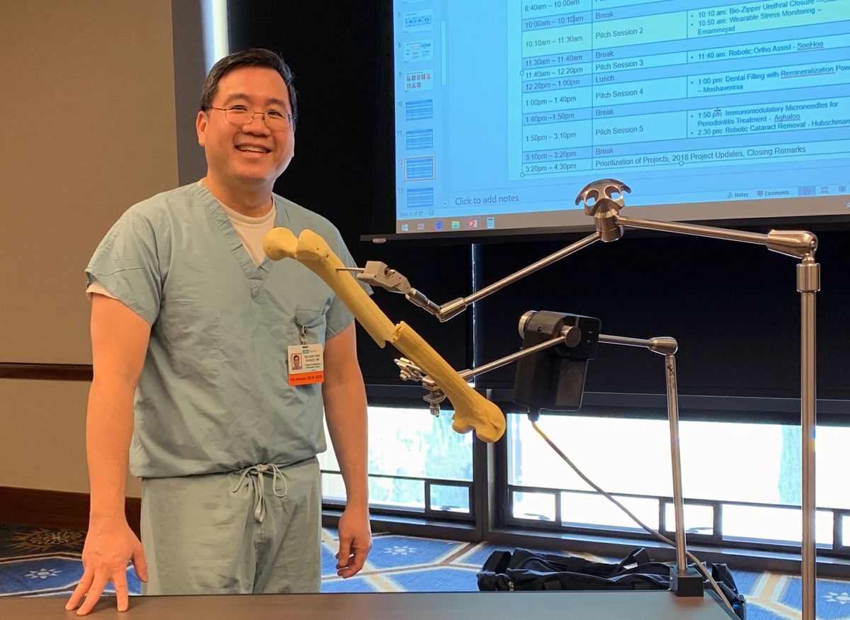 Dr. Nelson Soohoo