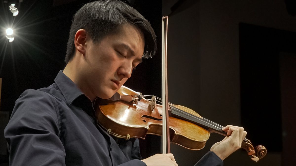 Elvin Hsieh with Stradivarius