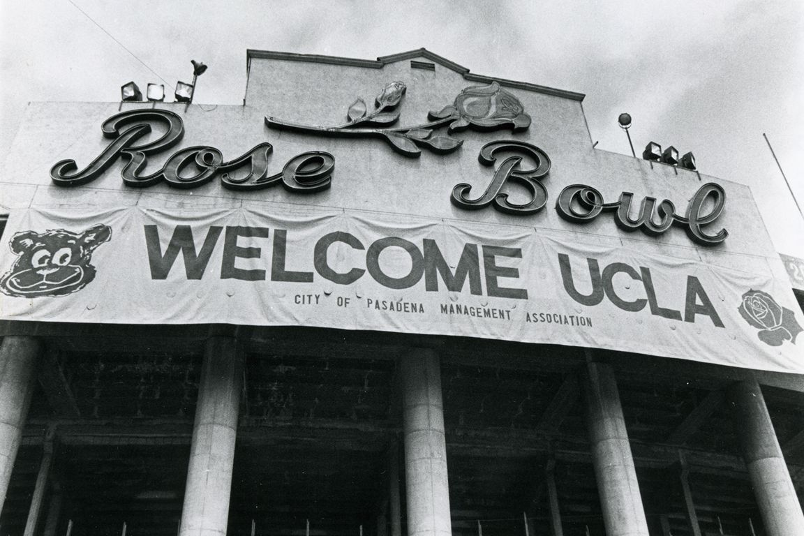 A Rose Bowl Welcome