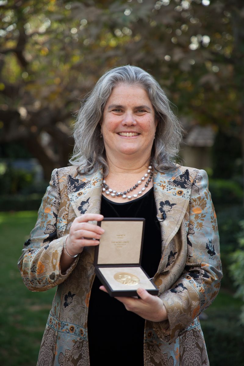 Ghez with Nobel medal