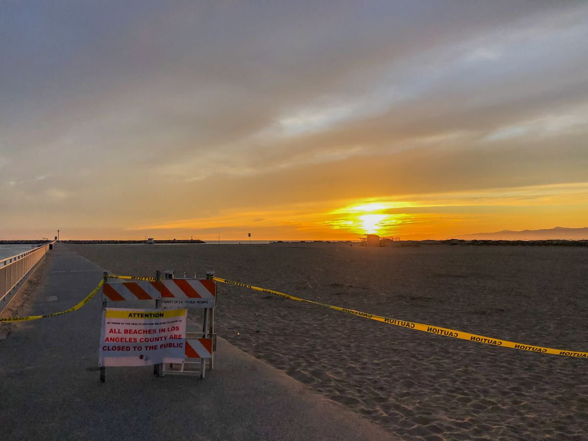 Beach closed-COVID 19