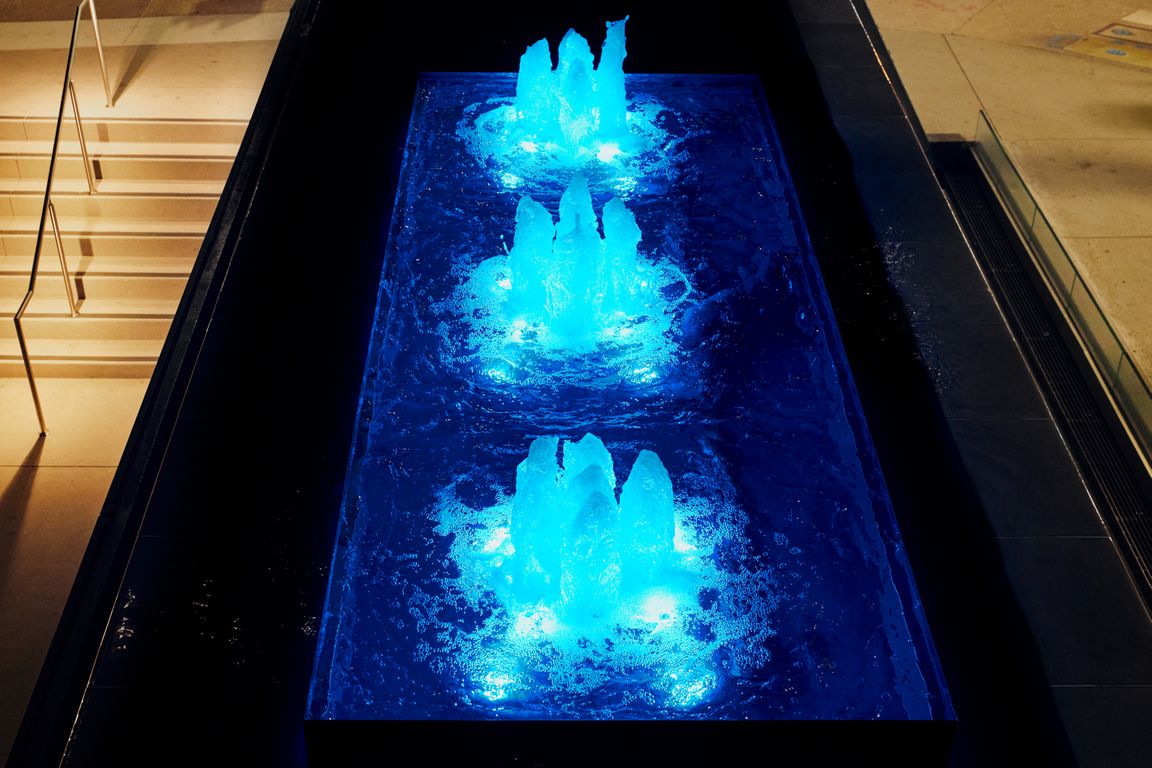 LightItBlue - fountain