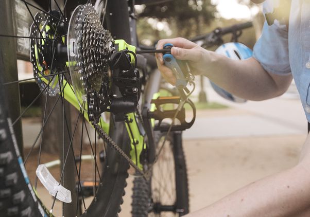 UCLA bike repair stands