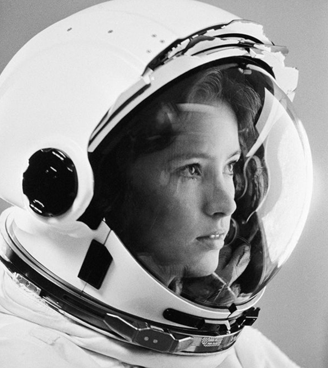 Anna Lee Fisher