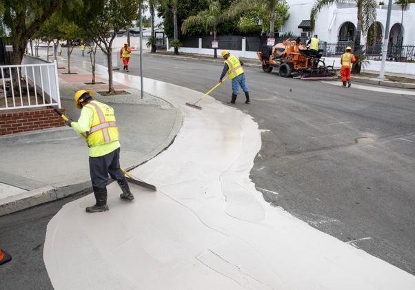 Applying cooling coating-2