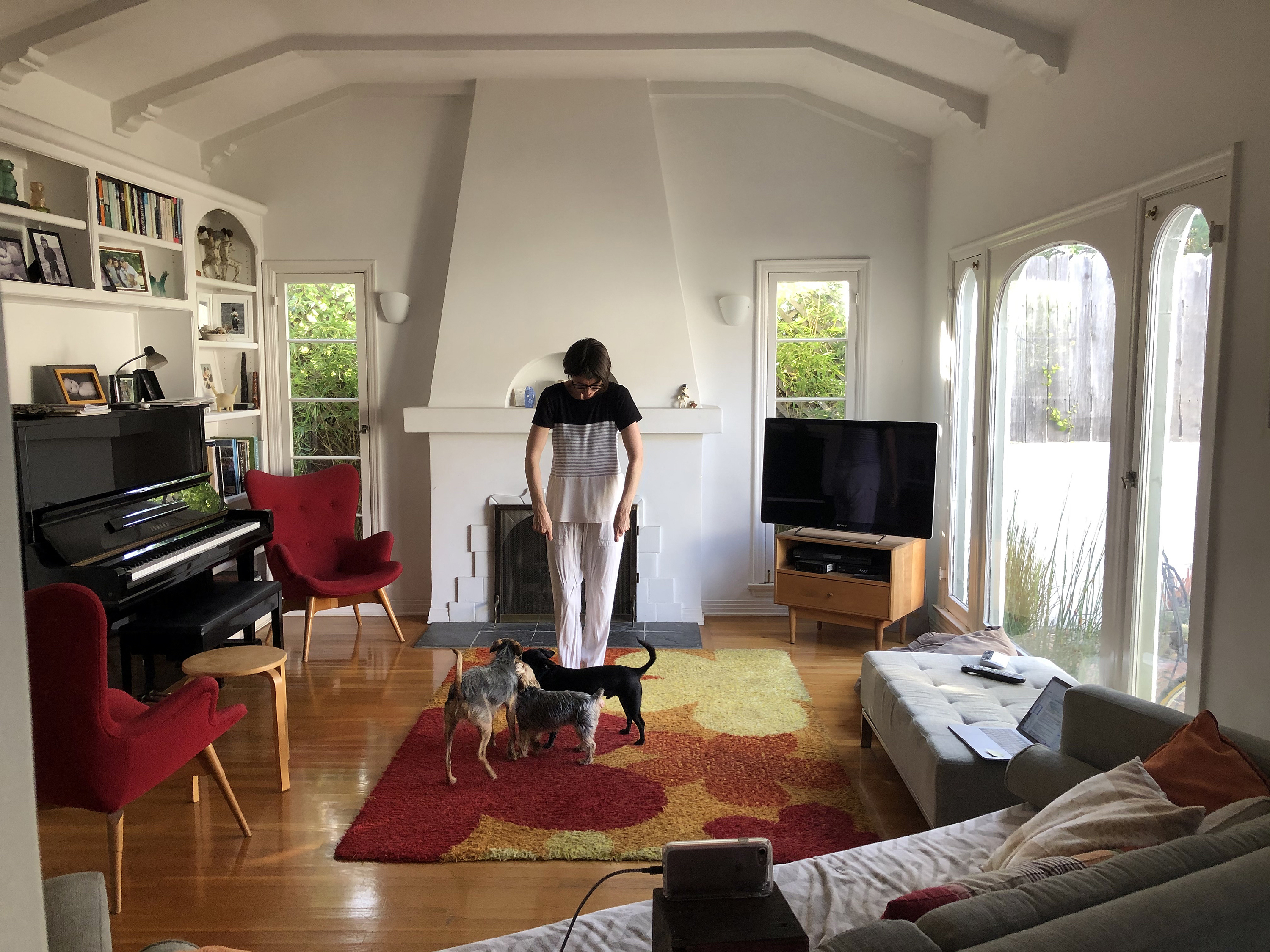 Ros Warby teaching dance class at home