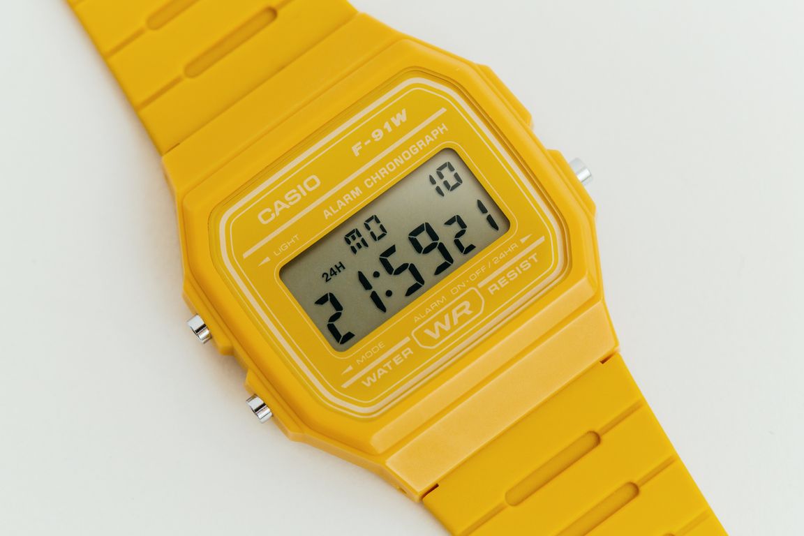 Digital watch