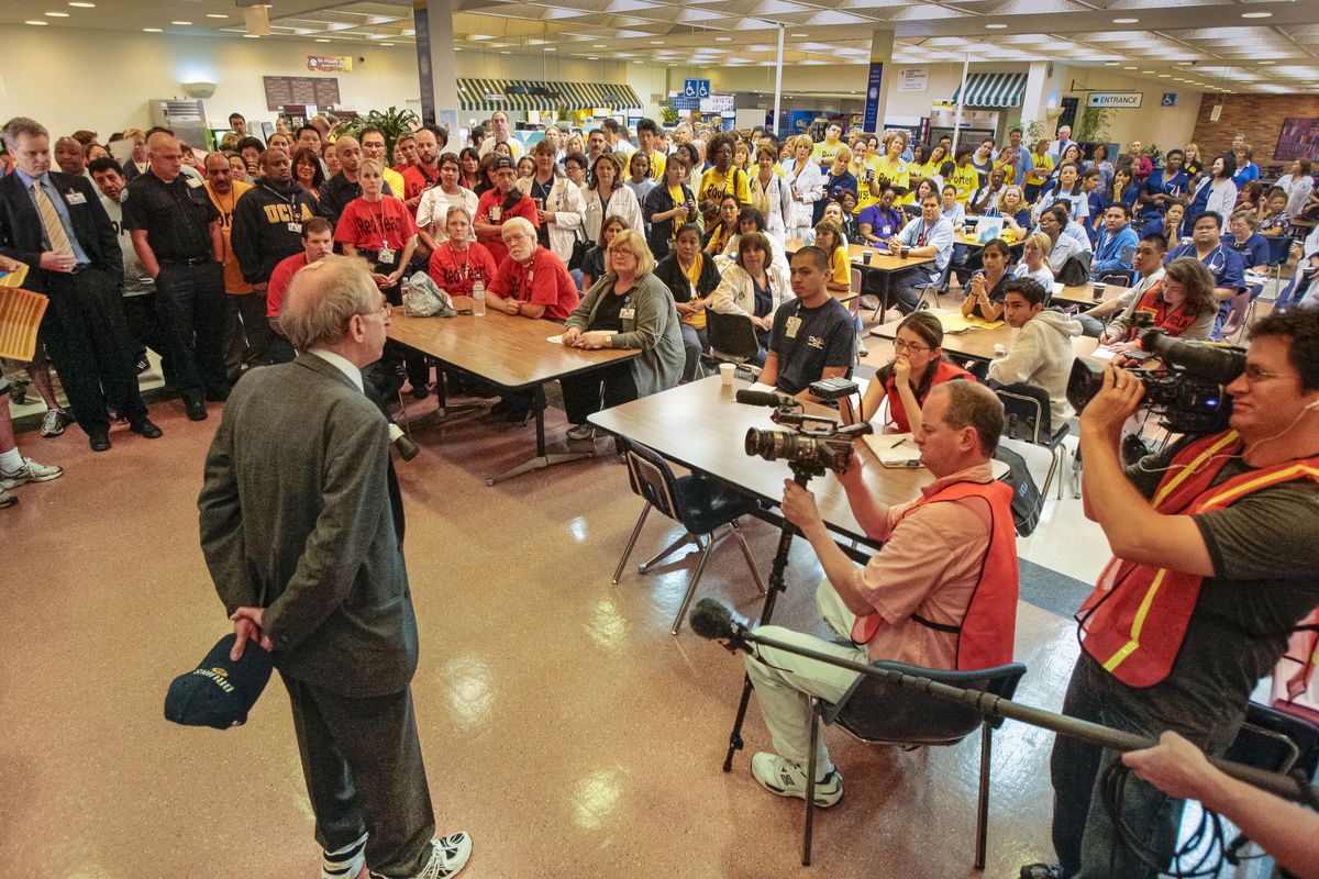 Levey addresses staff on moving day