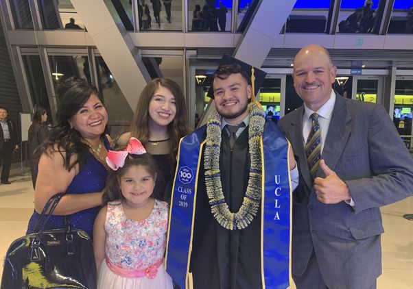 Carlos Galván with his family