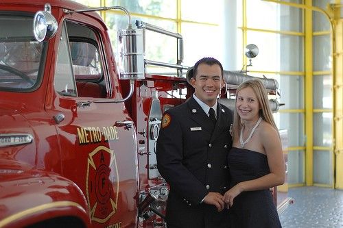 Derek Urwin and his wife, Erin, in 2007