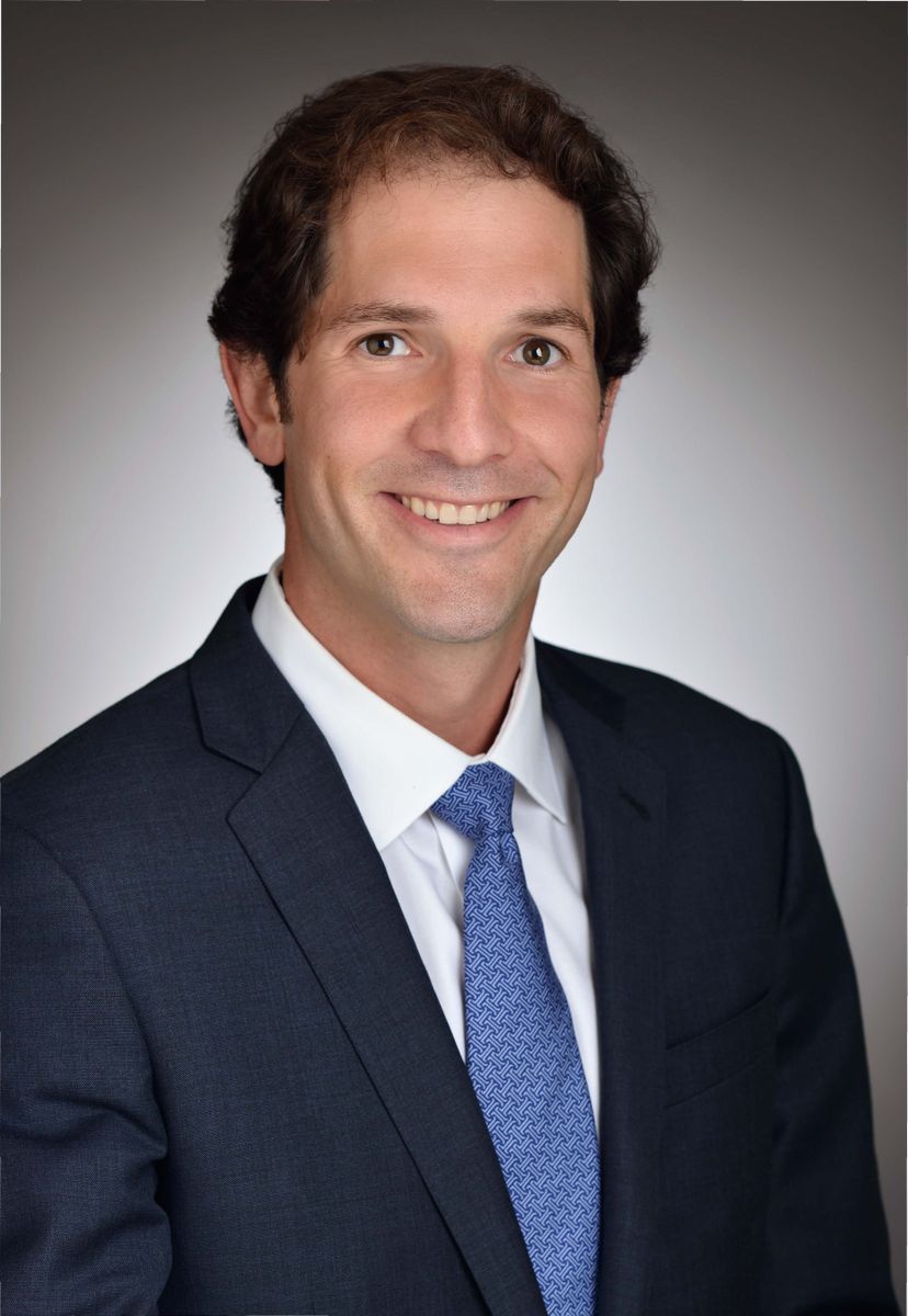 Dr. Nicholas Bernthal
