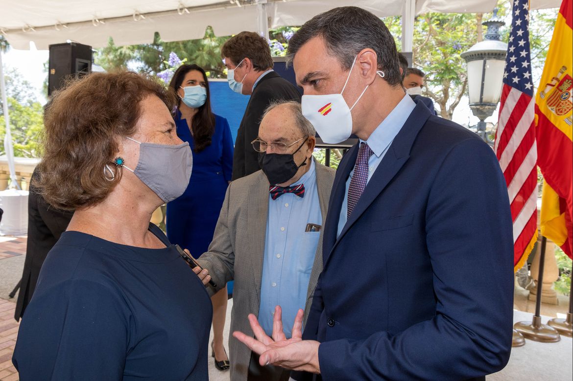 Barbara Fuchs and Pedro Sánchez