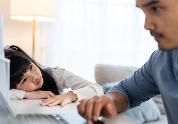 Working at home with child 