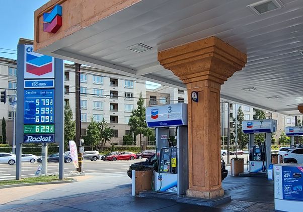 Los Angeles gas station