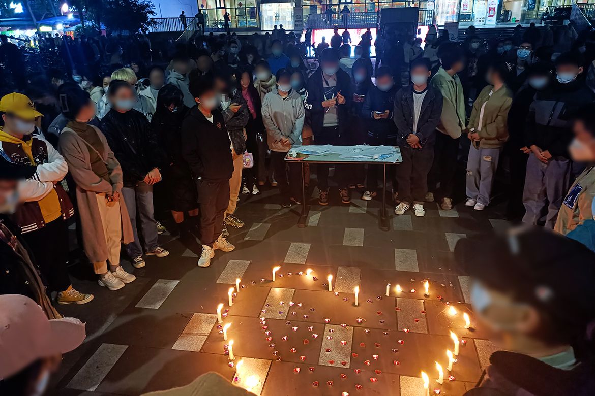 China protest candles