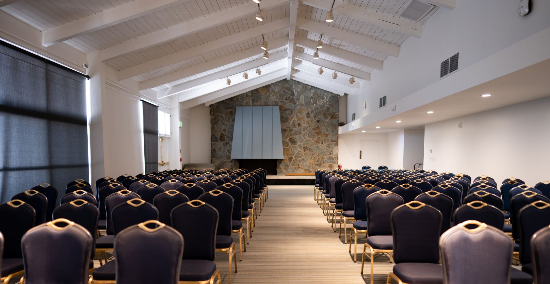 Photo Faculty Club Morrison Room UCLA