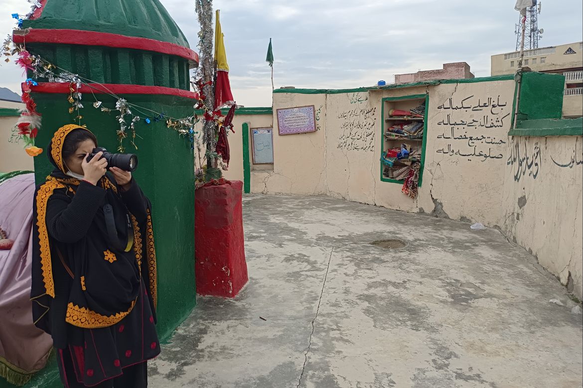 Woman photographs endangered archives from Sufi shrines of the Afghan-Pakistan frontier