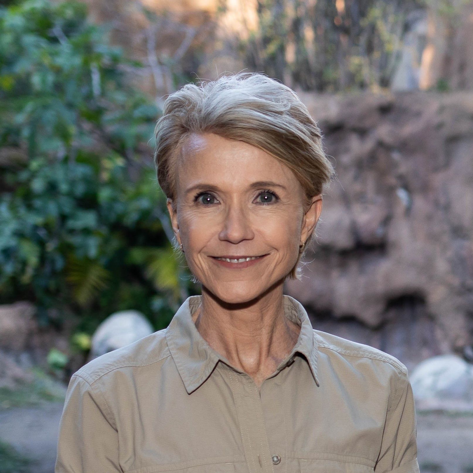 Head-and-shoulders shot of Dr. Barbara Natterson-Horowitz. 