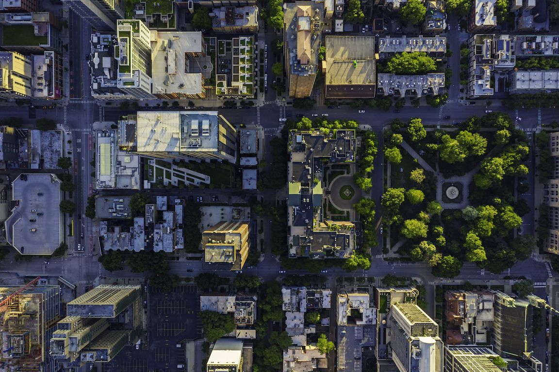 Aerial view of Chicago neighborhood
