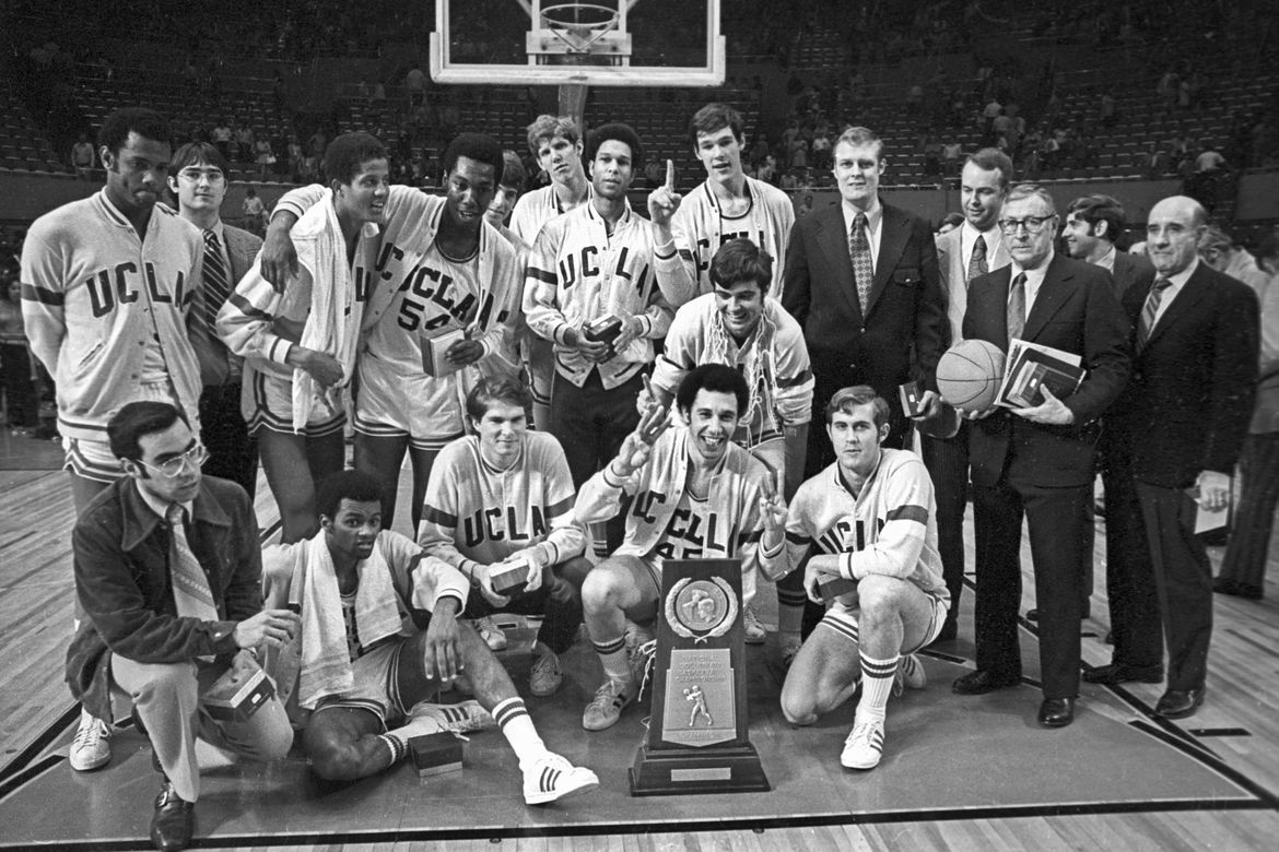Photo The Bruins win the 1972 NCAA championship UCLA