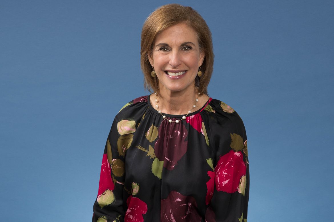 Dr. Beth Karlan